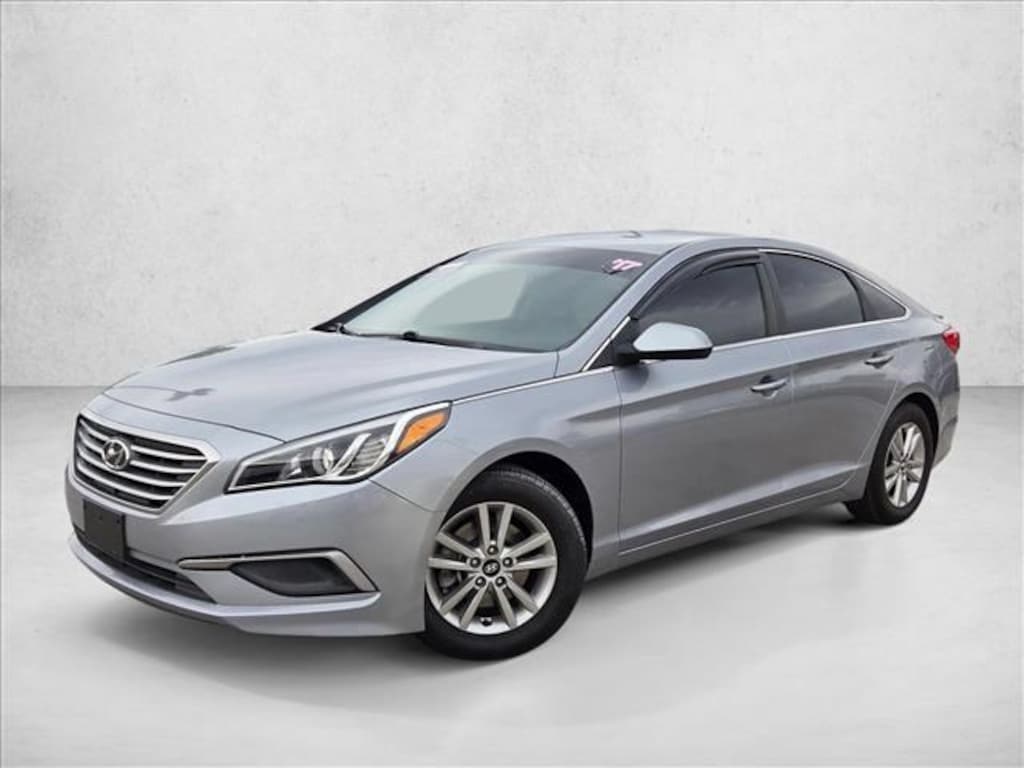 Used 2017 Hyundai Sonata w/PZEV Sedan