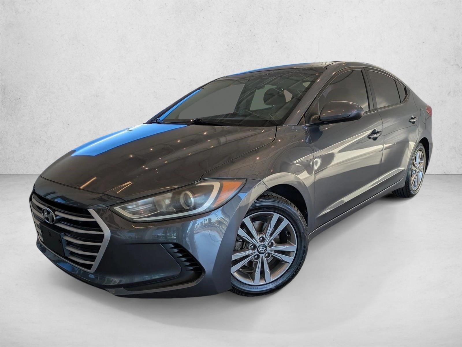 2017 Hyundai Elantra SE's photo