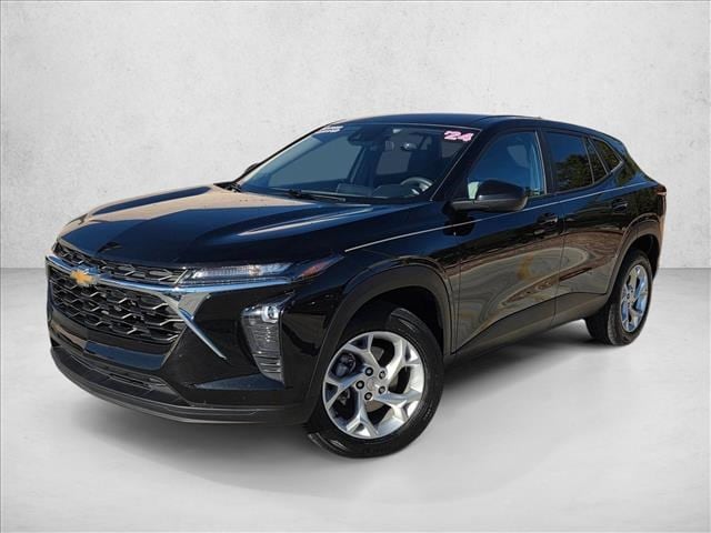 2024 Chevrolet Trax LS's photo