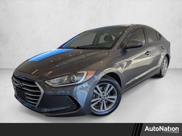 2017 Hyundai Elantra SE's photo