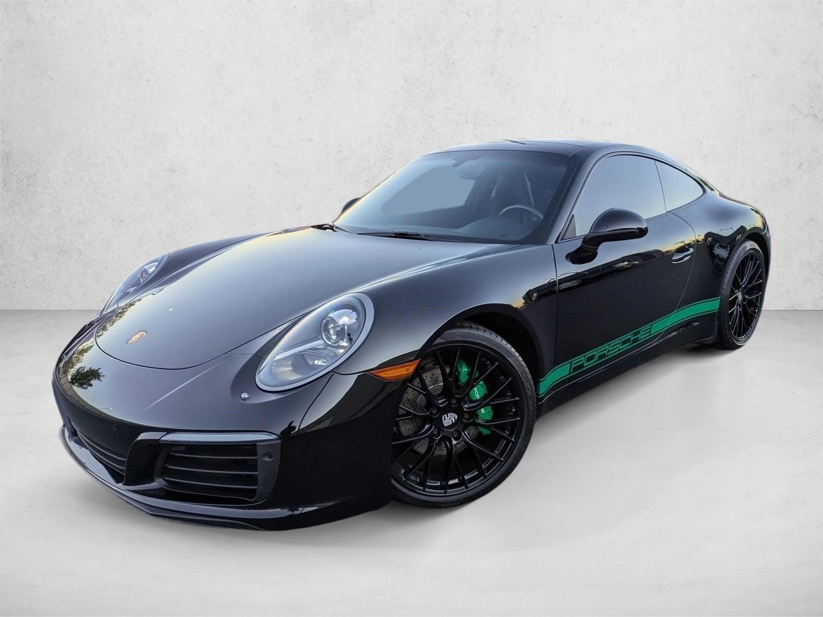 2017 Porsche 911 Carrera