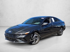 2024 Hyundai Elantra SEL 4dr Car