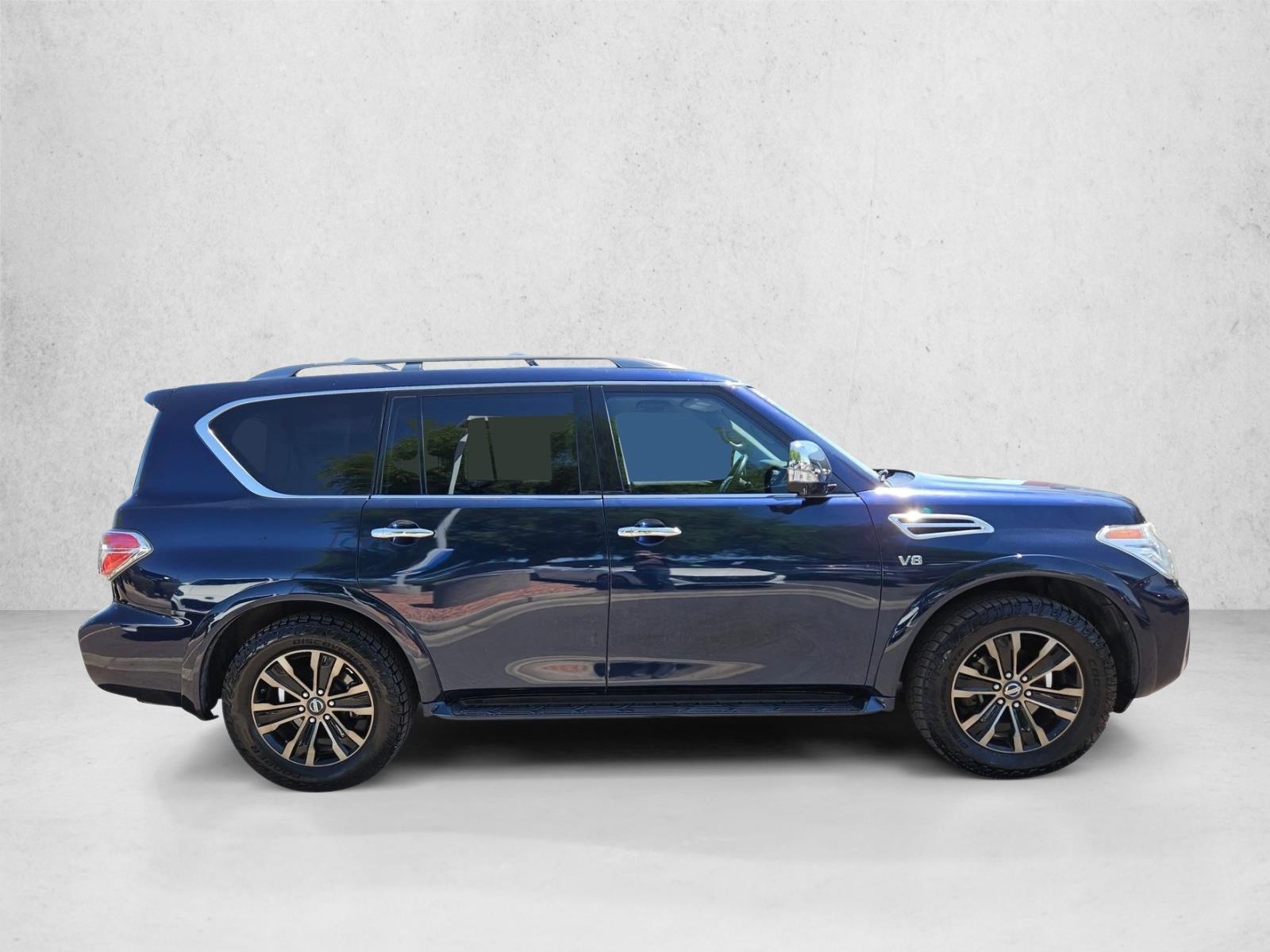 2019 Nissan Armada Platinum photo 4