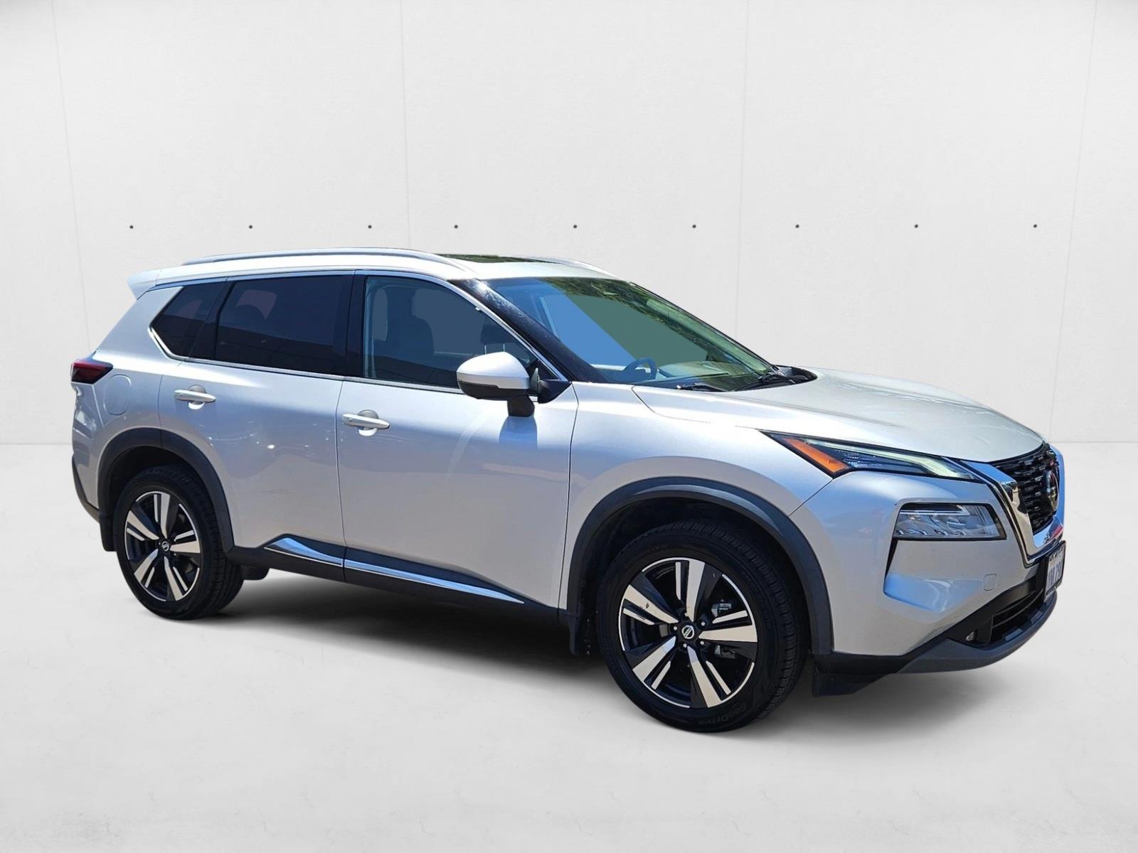 2021 Nissan Rogue SL photo 2