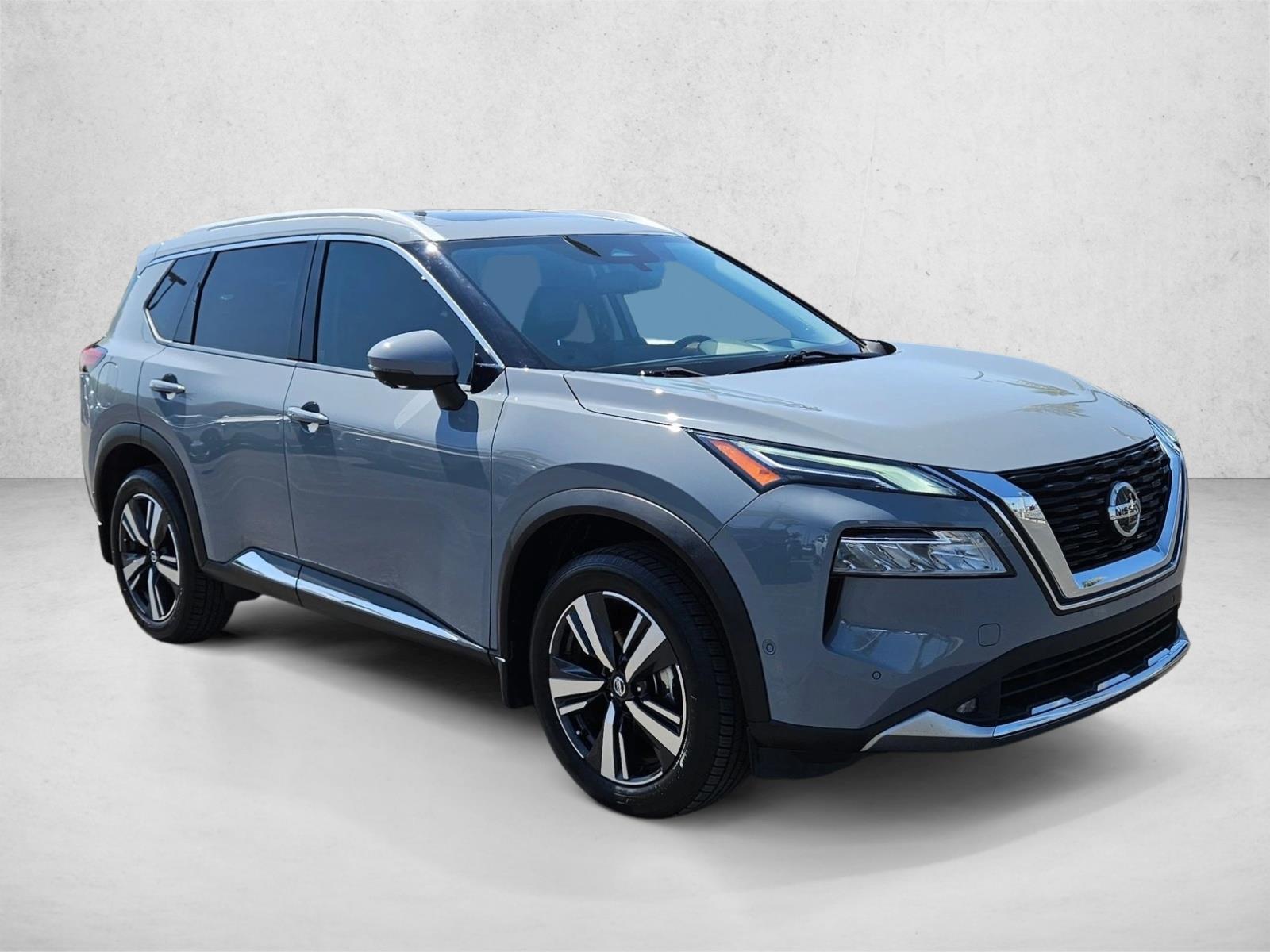 2021 Nissan Rogue Platinum photo 3