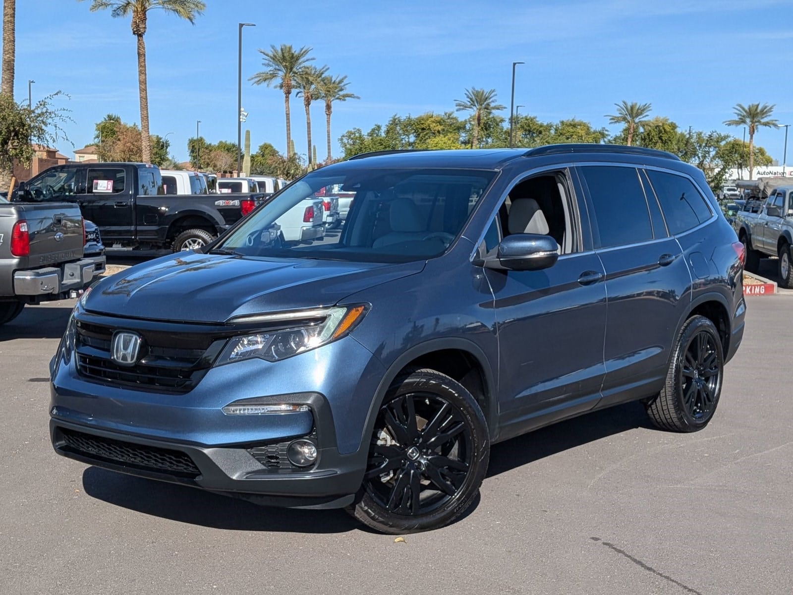2021 Honda Pilot SE's photo