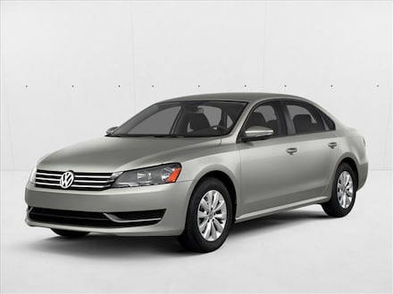 2014 Volkswagen Passat SE 4dr Car