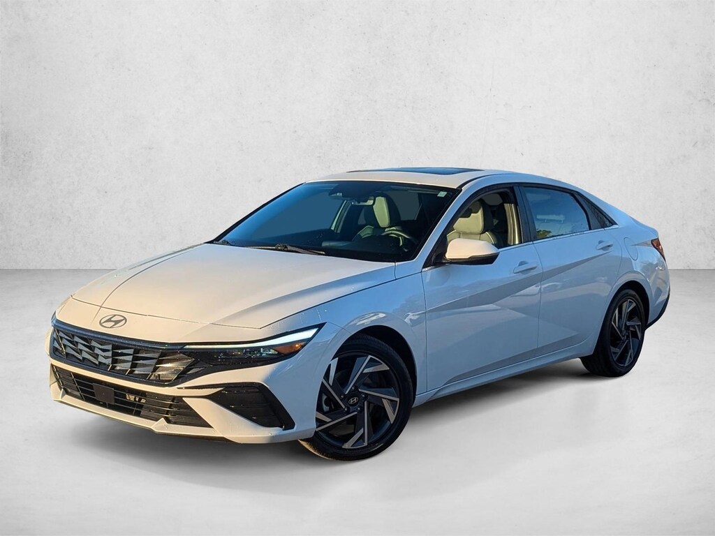 Used 2025 Hyundai Elantra Hybrid Limited 4dr Car