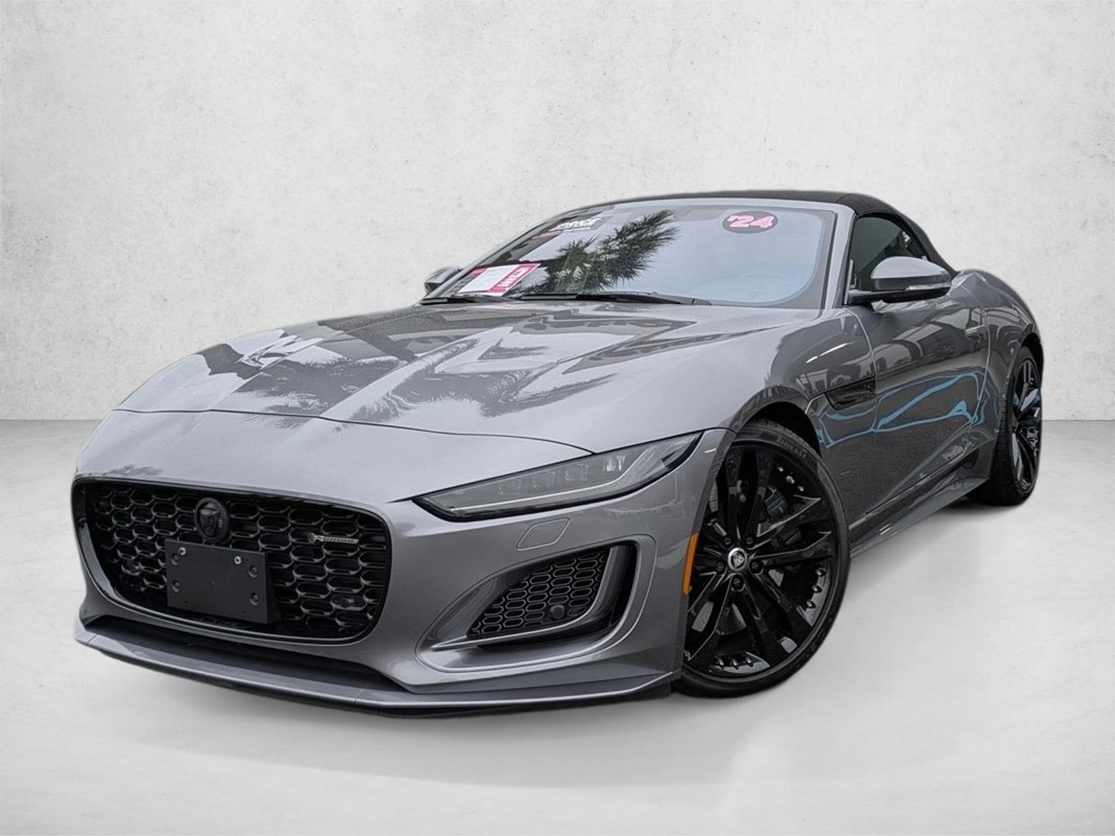 2024 Jaguar F-Type R-Dynamic's photo