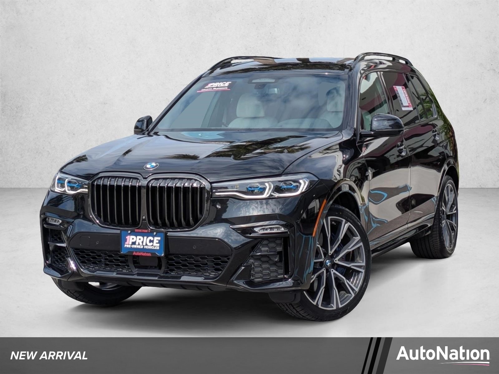 2022 BMW X7 M50i's photo