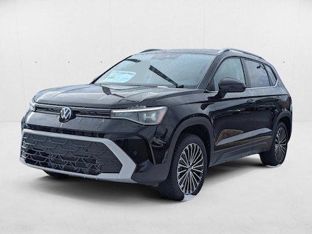 2025 Volkswagen Taos SE Sport Utility