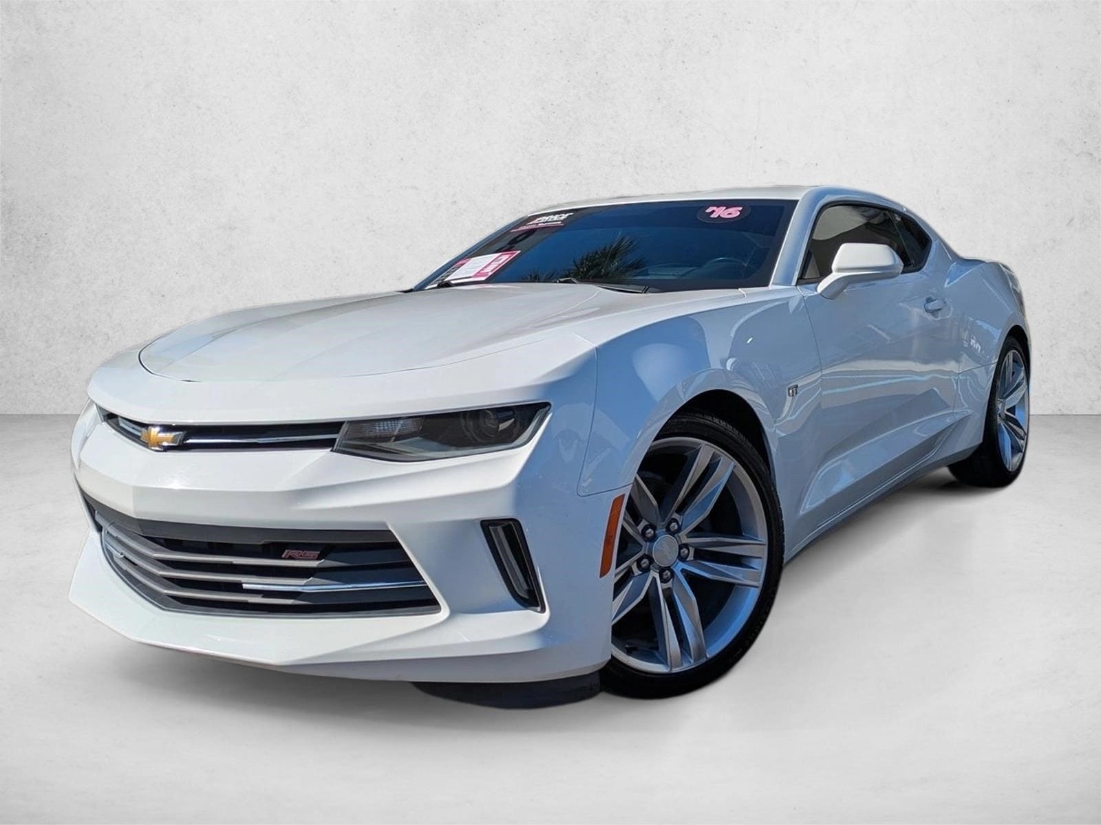 2016 Chevrolet Camaro 2LT's photo
