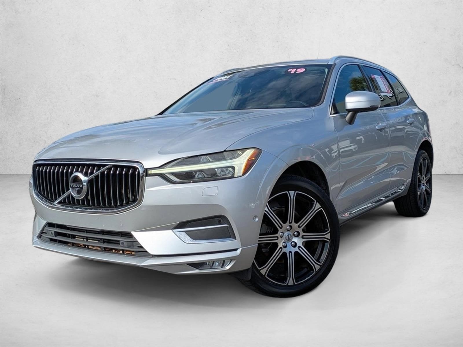 2019 Volvo XC60 Inscription's photo