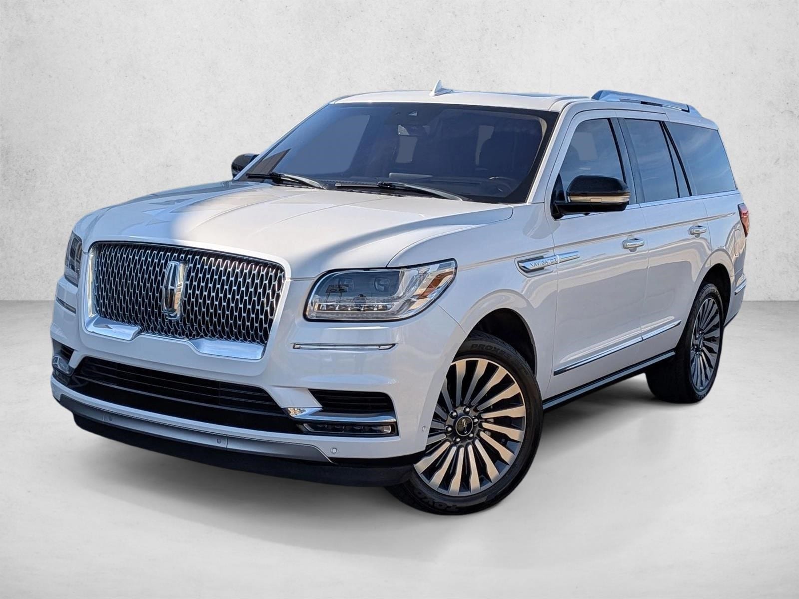 2018 Lincoln Navigator Reserve's photo
