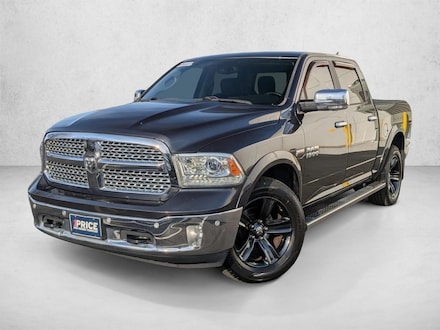 2017 Ram 1500 Laramie Crew Cab Pickup