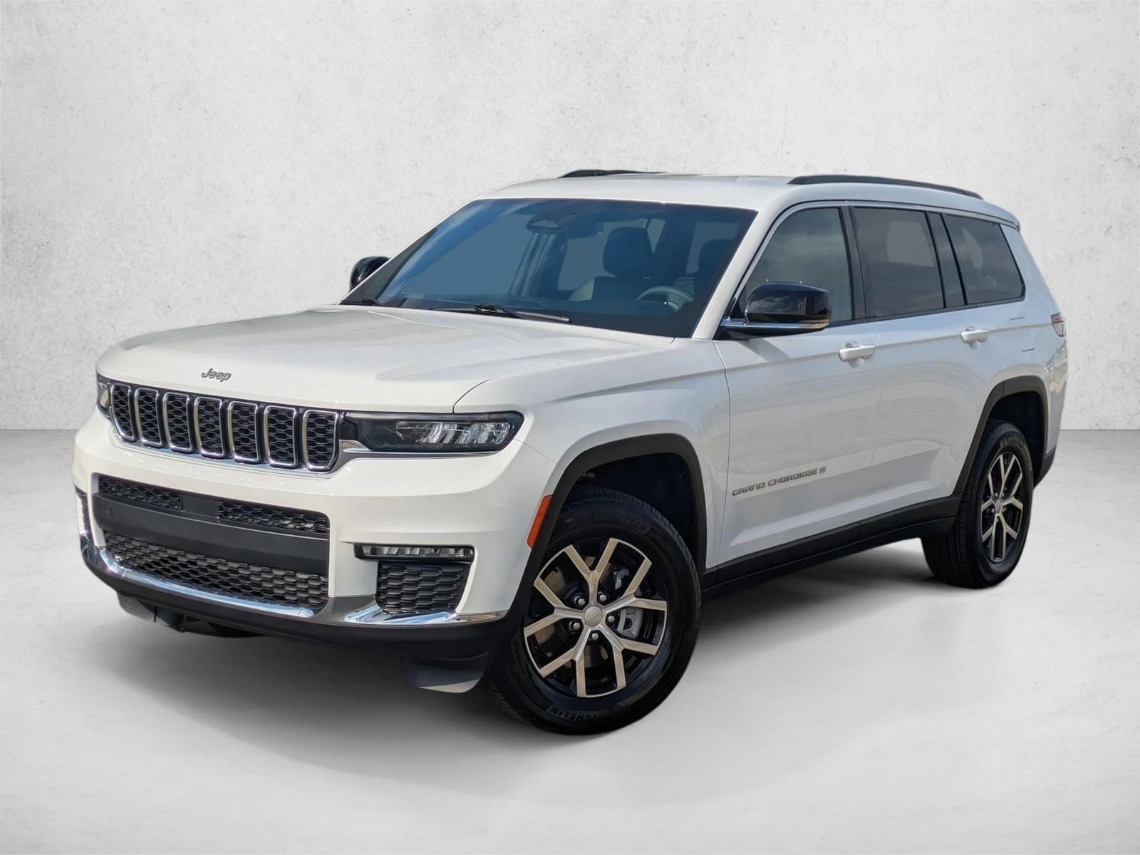 2025 Jeep Grand Cherokee L Limited's photo