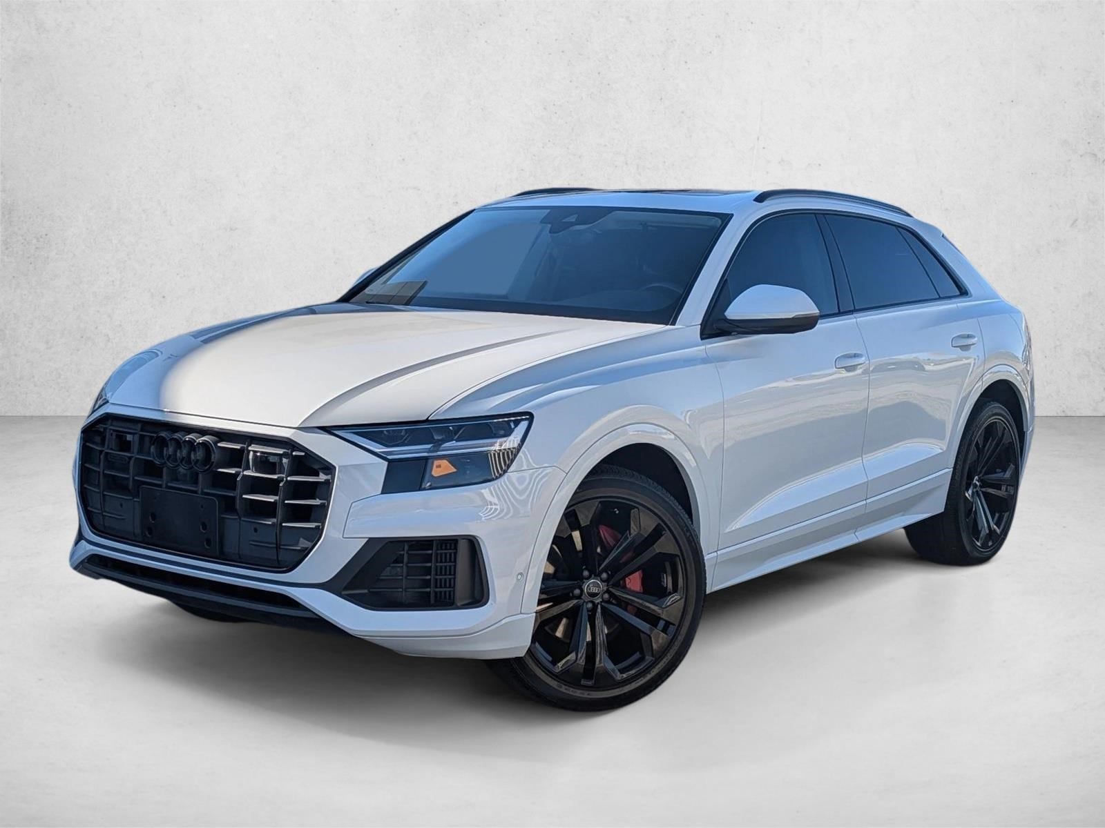 2019 Audi Q8 Premium Plus