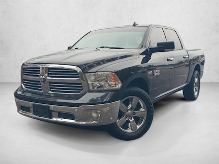 2017 Ram 1500 Big Horn Crew Cab Pickup