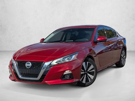 2019 Nissan Altima 2.5 SV 4dr Car