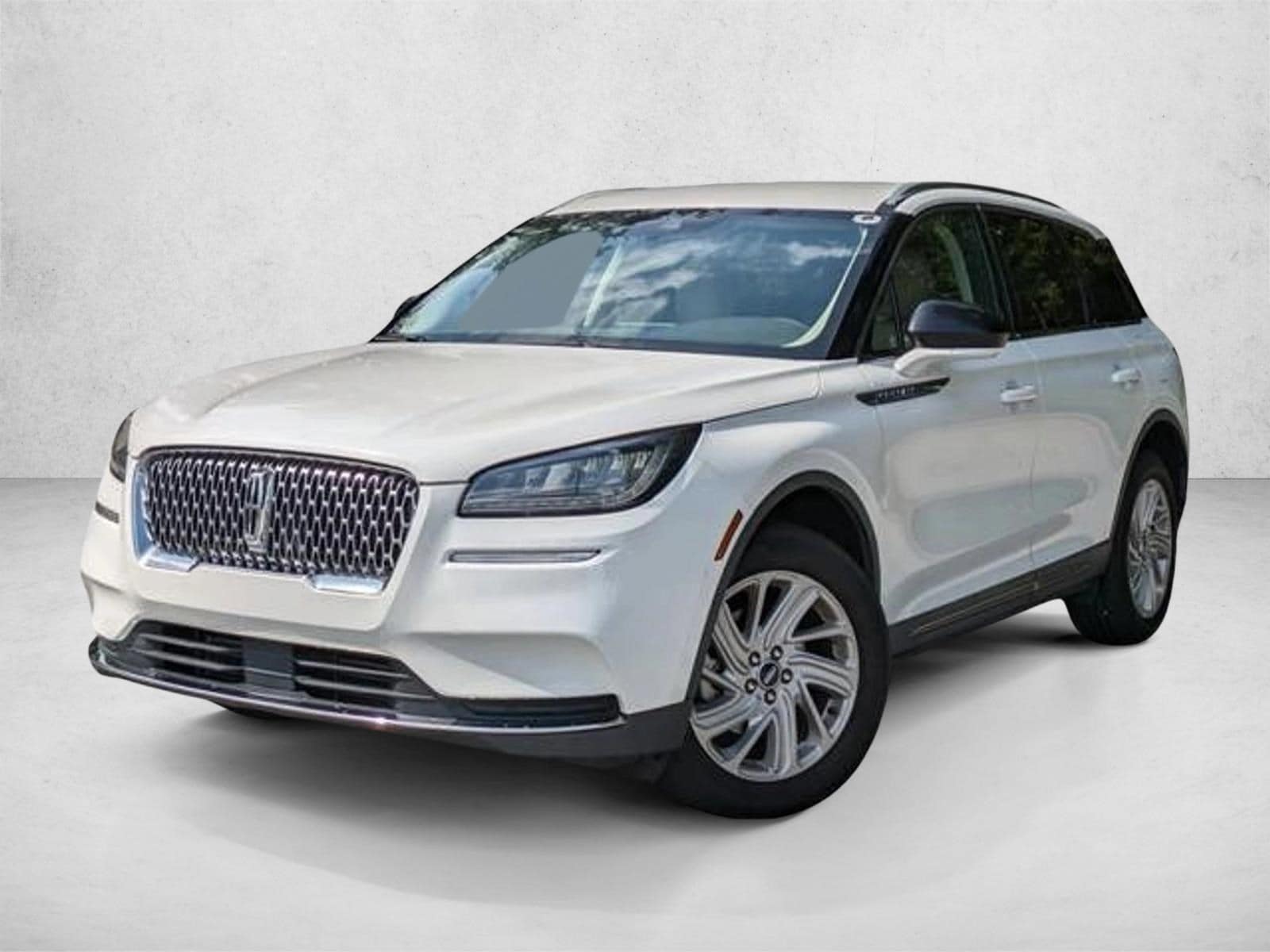 2022 Lincoln Corsair Base's photo