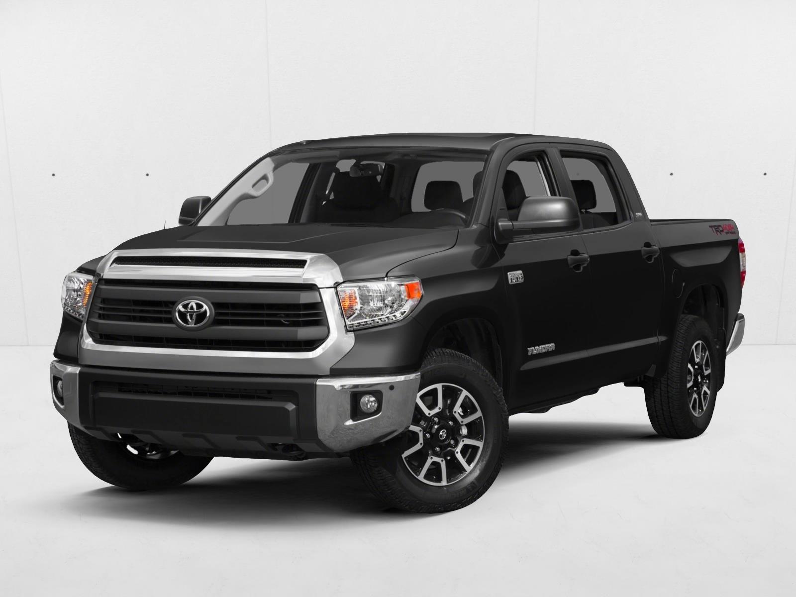 2015 Toyota Tundra SR5's photo