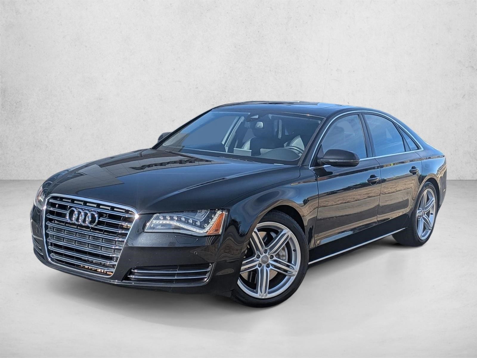 2012 Audi A8 Base's photo