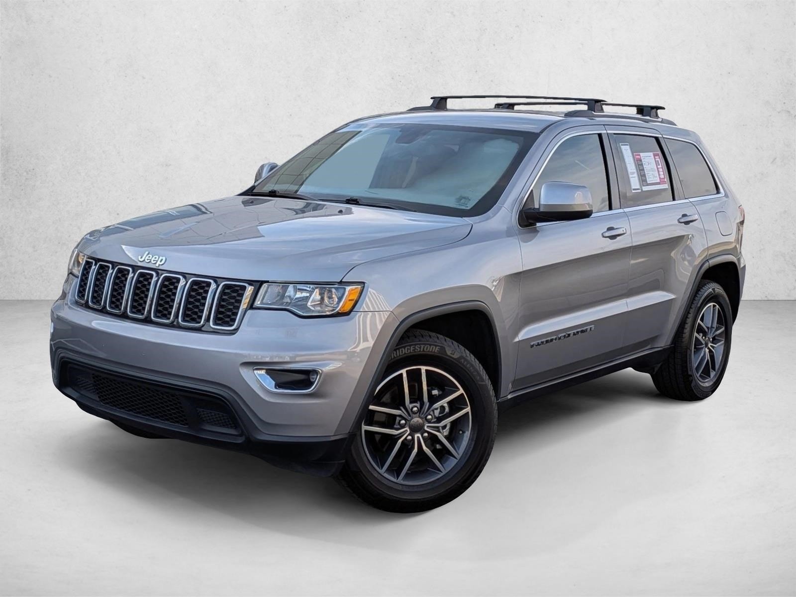 2020 Jeep Grand Cherokee Laredo E's photo