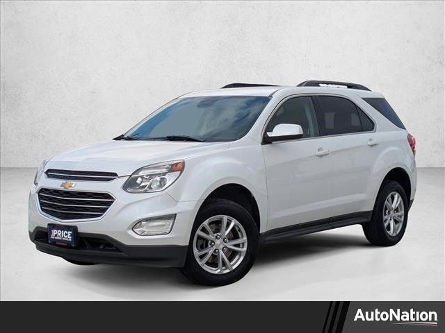 2017 Chevrolet Equinox LT's photo