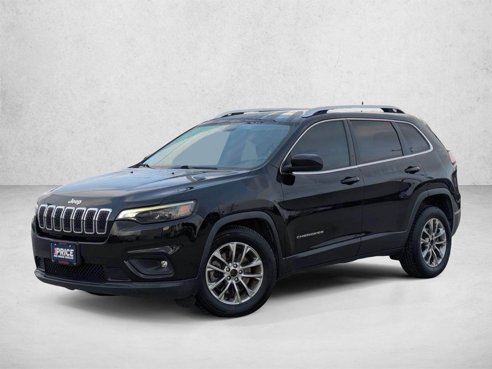 2019 Jeep Cherokee Latitude Plus's photo