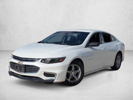 2017 Chevrolet Malibu LS 4dr Car 2017 Chevrolet Malibu LS 4dr Car