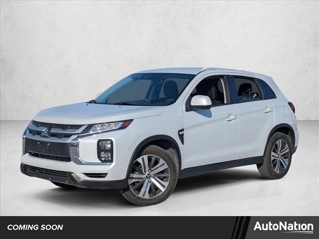 2022 Mitsubishi Outlander Sport ES's photo