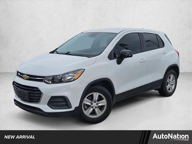 2020 Chevrolet Trax LS's photo