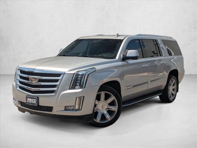2020 Cadillac Escalade ESV Luxury's photo