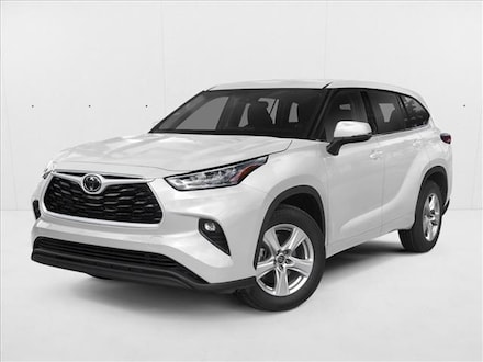 2022 Toyota Highlander LE Sport Utility