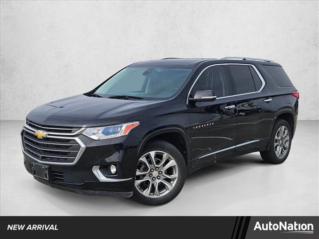 2021 Chevrolet Traverse Premier's photo