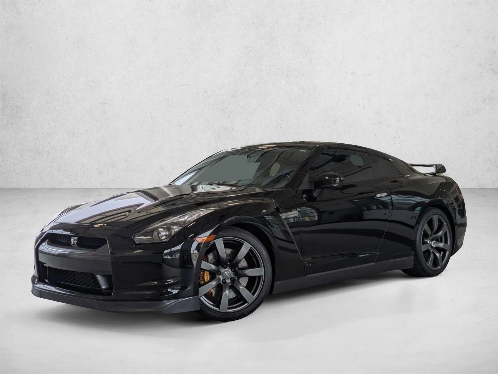 2009 Nissan GT-R Premium's photo