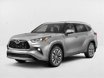 2023 Toyota Highlander LE Sport Utility