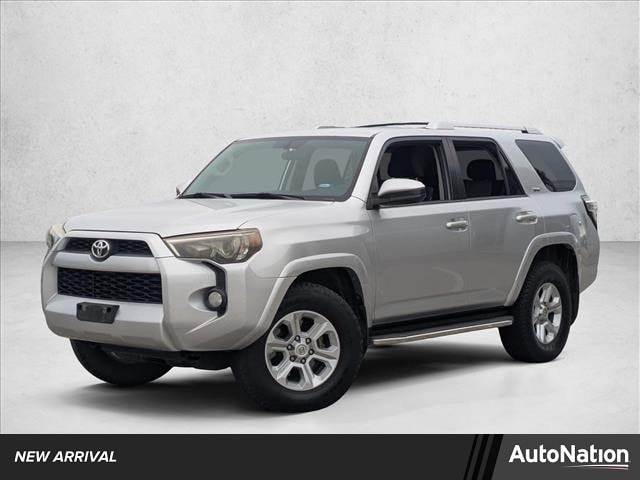 2017 Toyota 4Runner SR5's photo