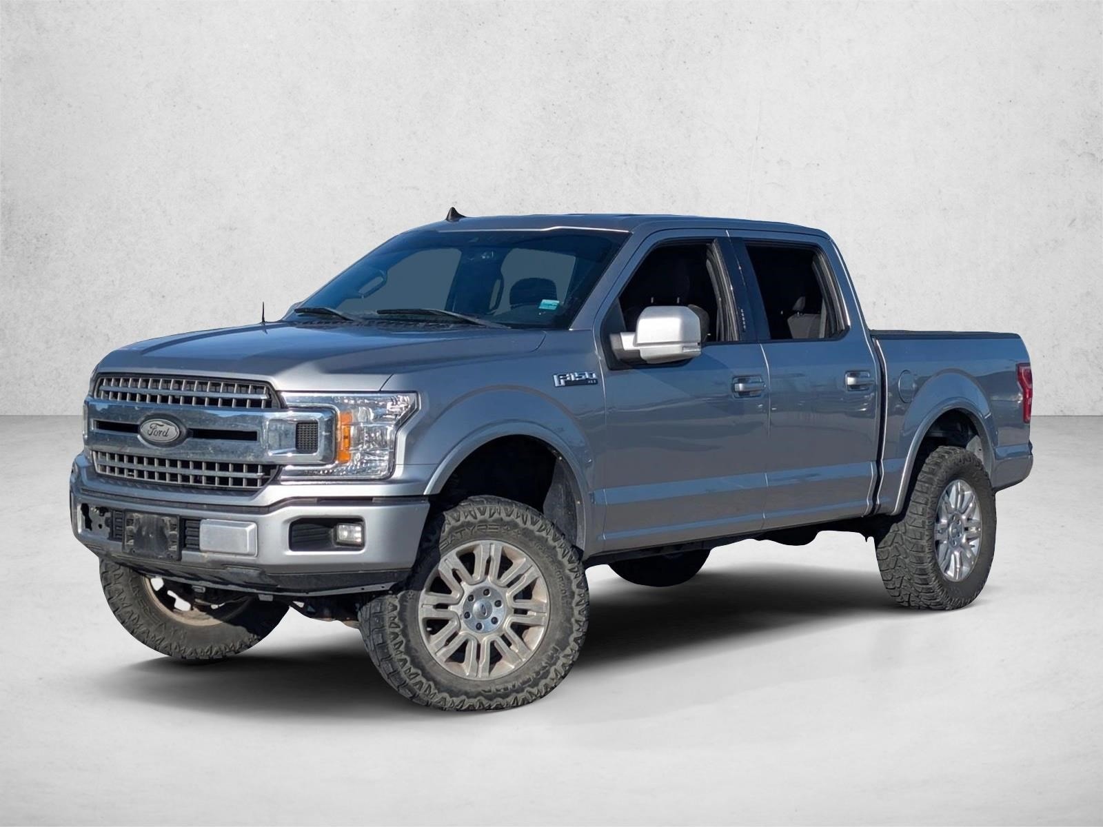 2020 Ford F-150 XLT's photo