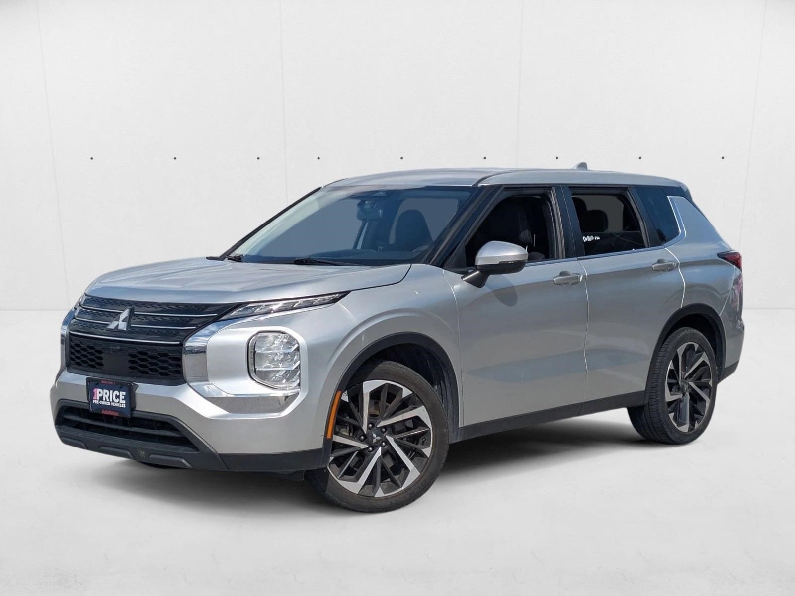 2023 Mitsubishi Outlander SE Special Edition