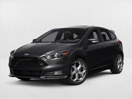 2016 Ford Focus ST 4dr Car