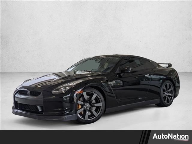 2009 Nissan GT-R Premium's photo