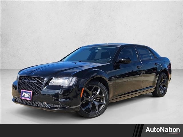 2023 Chrysler 300 Touring