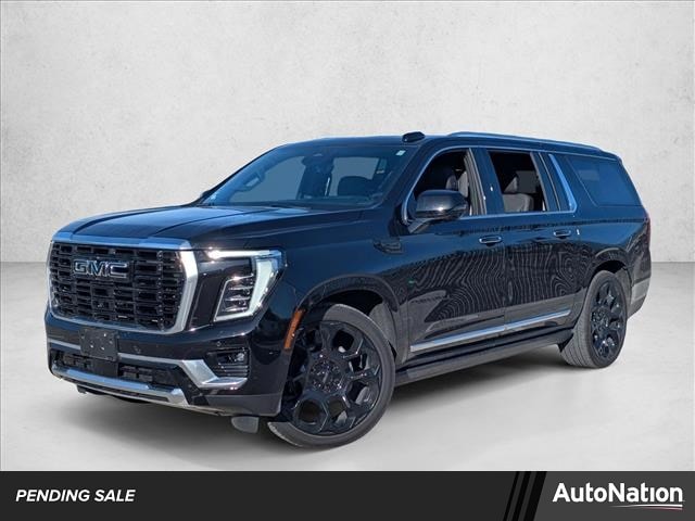 2025 GMC Yukon XL Denali's photo