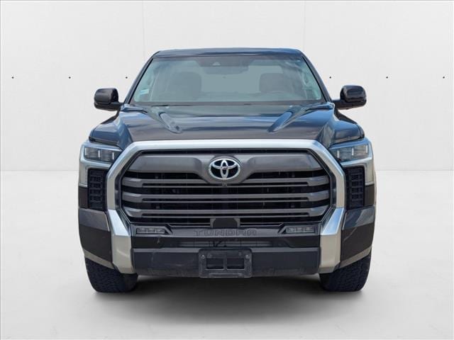 2024 Toyota Tundra Limited photo 2
