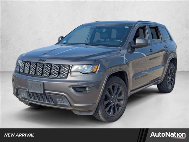 2019 Jeep Grand Cherokee Altitude's photo