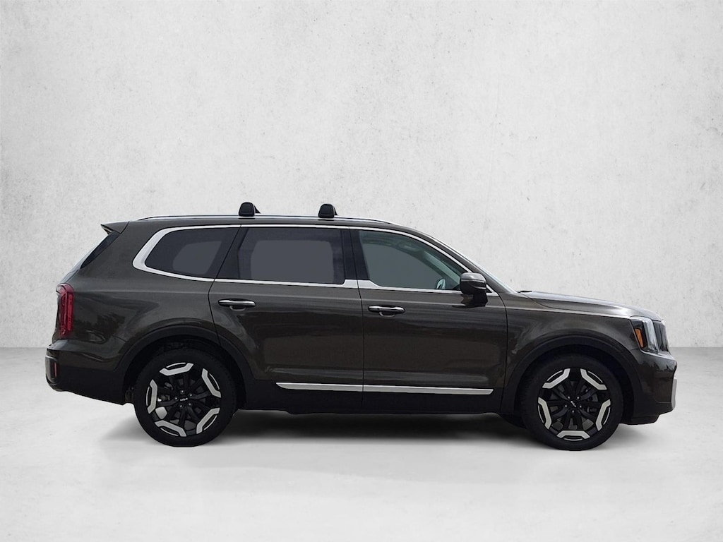 Used 2025 Kia Telluride S Sport Utility
