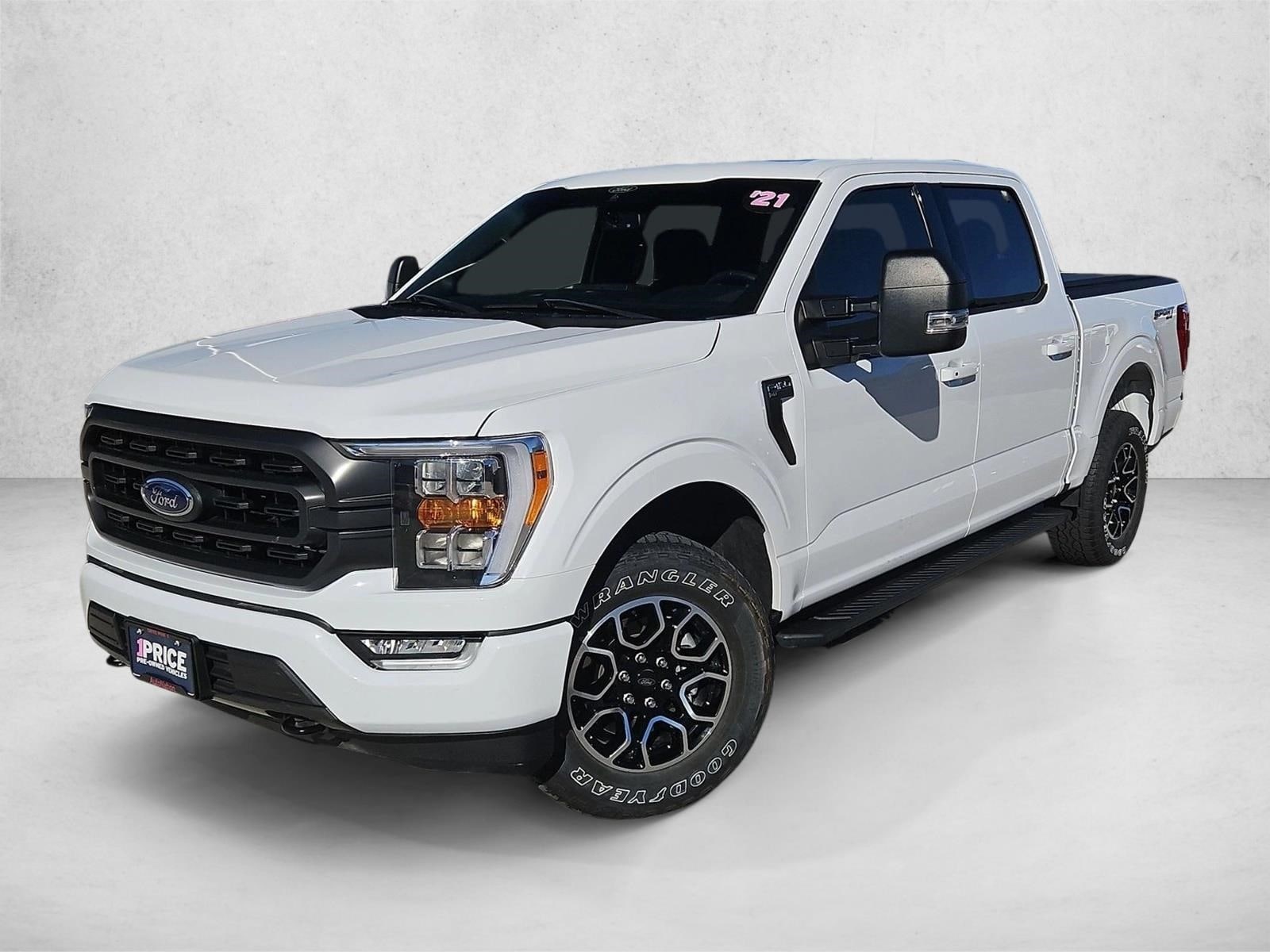 2021 Ford F-150 XLT's photo
