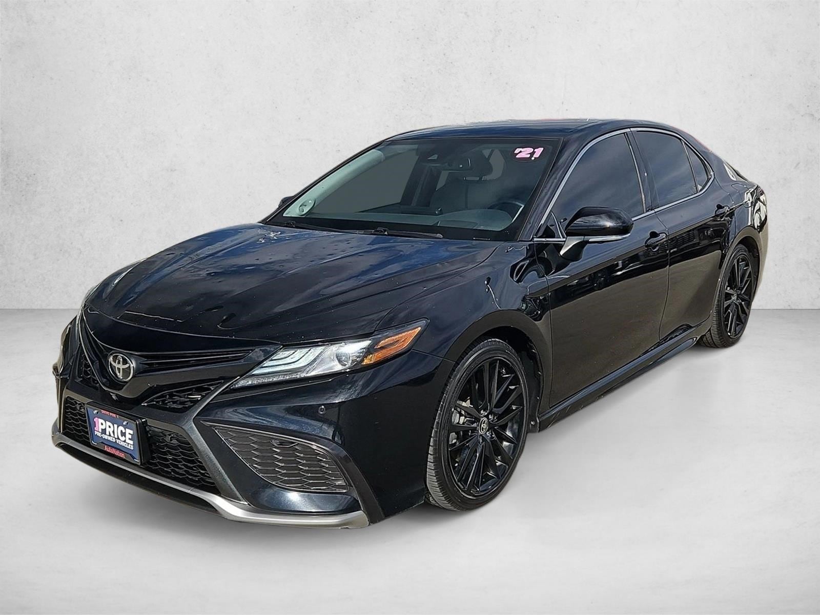2021 Toyota Camry XSE's photo