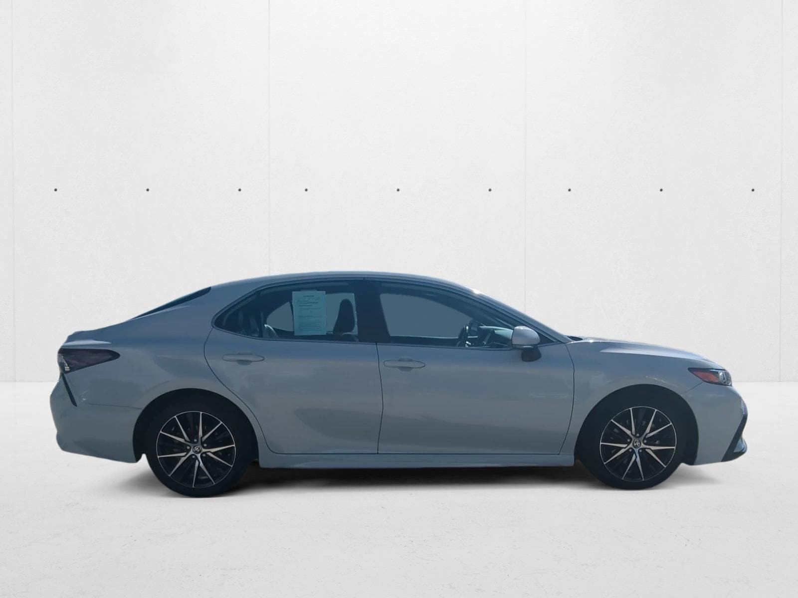 Image of Used 2022 Toyota Camry SE
